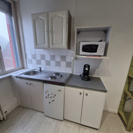 Location Appartement 2 pièces 26m² PECQUENCOURT 59146 - Photo 3