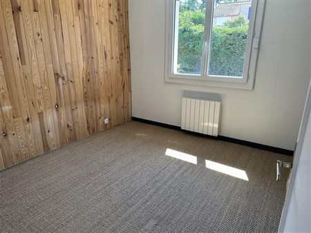 Location Appartement 5 pièces 99m² MONISTROL SUR LOIRE 43120 - Photo 5