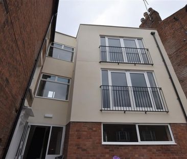 1 BED Flat To rent - Photo 2