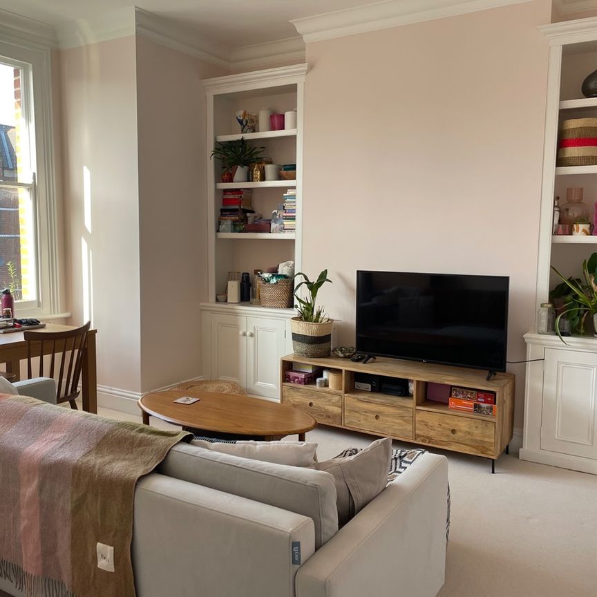 Room in a Shared Flat, Chalsey Road, SE4 - Photo 1