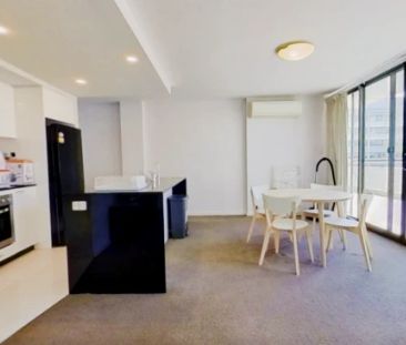 Secondary Room - Photo 1