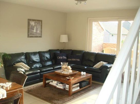 Ruim Duplexappartement met 2 slaapkamers en groot terras te Nerem (Tongeren) - Photo 1