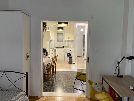 Διαμέρισμα για ενοικίαση Θησείο (Ιστορικό Κέντρο) - Photo 2