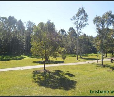 SPACIOUS FAMILY RETREAT IN A PEACEFUL BROOKFIELD SETTING - Photo 2