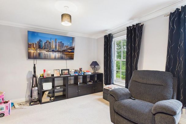 4 bedroom townhouse to rent - Photo 1