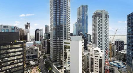 Simple city living at its most comfortable - Photo 2