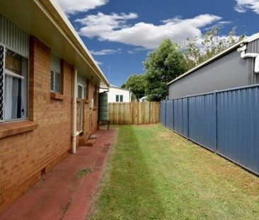 2 Bedroom East Toowoomba Delight - Photo 6