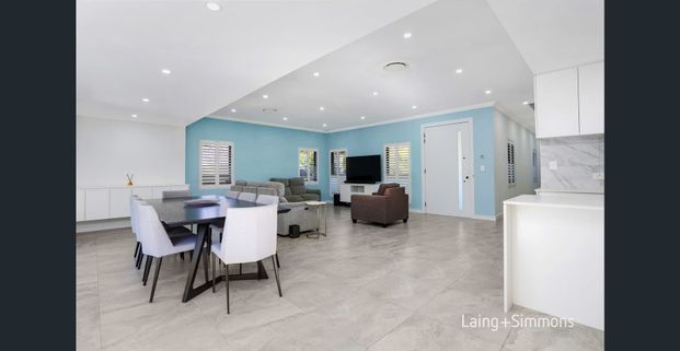 Modern Family Home in a Prime Location - Photo 1