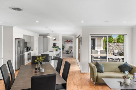 59 Warwick Road, Swannanoa - Photo 2