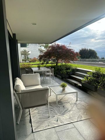 Elegant Furnished 2 Bedroom Apartment with Private Garden - Foto 5