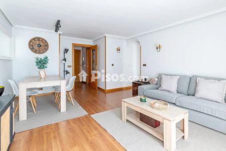 Piso en alquiler en Avenida de Badajoz - Photo 2