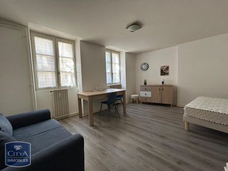 Location Appartement 1 pièce 31m² BRIVE LA GAILLARDE 19100 - Photo 2