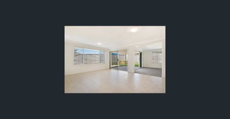 Ideal Location Beautiful Home - Photo 2