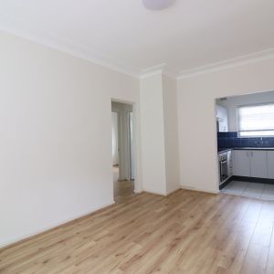 Sought after South Cronulla - Photo 2