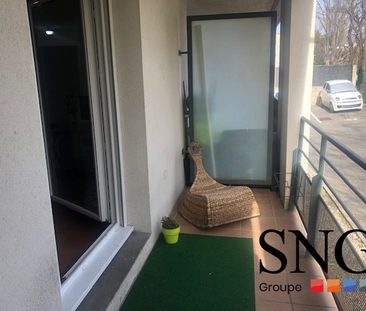 T2 AVEC LOGGIA ET PARKING - Photo 2