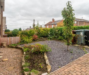 3 bedroom semi-detached house to rent - Photo 4