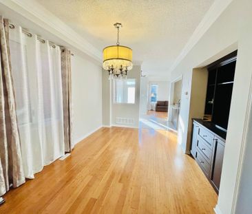 For Lease - 111 Catalpa Crescent, Vaughan, Ontario - Photo 2