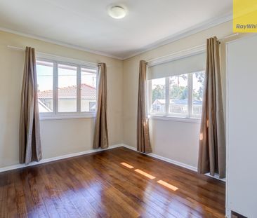 21 Stubbs Road, Woodridge QLD 4114 - House For Rent - $580 | Domain - Photo 4