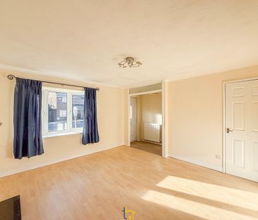 3 bed semi-detached house to rent in Spinney Drive, Nuneaton, CV13 - Photo 3