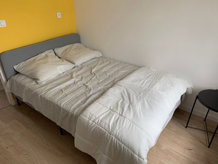 Location Appartement 4 pièces 67m² - Photo 3