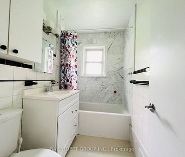 For Lease - 72 Caines Avenue, Toronto, Ontario - Photo 5