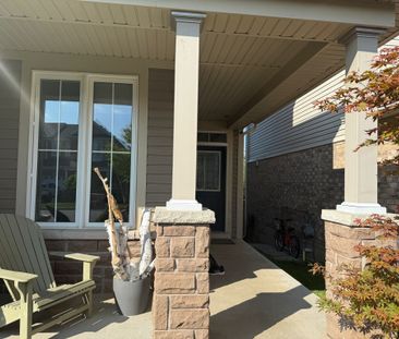 For Lease - 422 Cavanagh Lane, Milton, Ontario - Photo 2