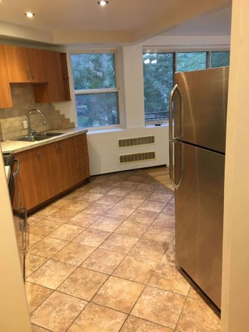 3605 Avenue Ridgewood - 4½ Apartment for Rent - Photo 2
