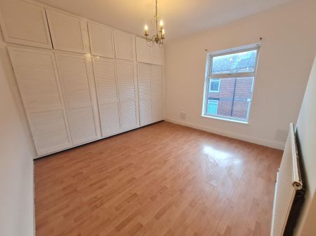 Smawthorne Grove, Castleford - Photo 5