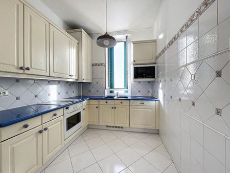 Location Appartement 3 pièces 63m² AJACCIO 20000 - Photo 4