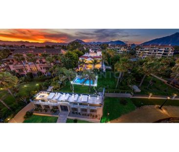 10 room luxury Villa for rent in Marbella, Spain - Photo 6