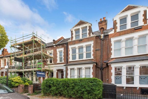 3 bedroom flat to rent - Photo 1