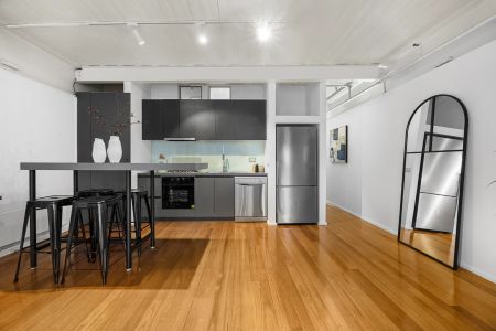 Warehouse-Style Living in Iconic Red Tulip Factory - Photo 3