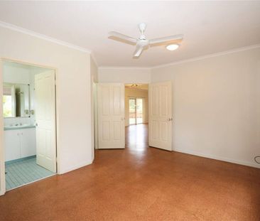 Elevated Family Home in Beautiful Part of Brinsmead - Photo 4