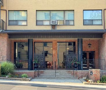 For Lease - 740 Eglinton Avenue Unit# 309, Toronto, Ontario - Photo 2