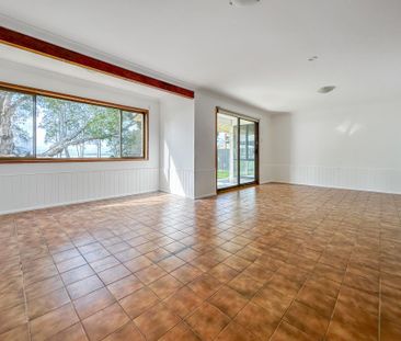 Perfect Waterfront Location - Photo 2