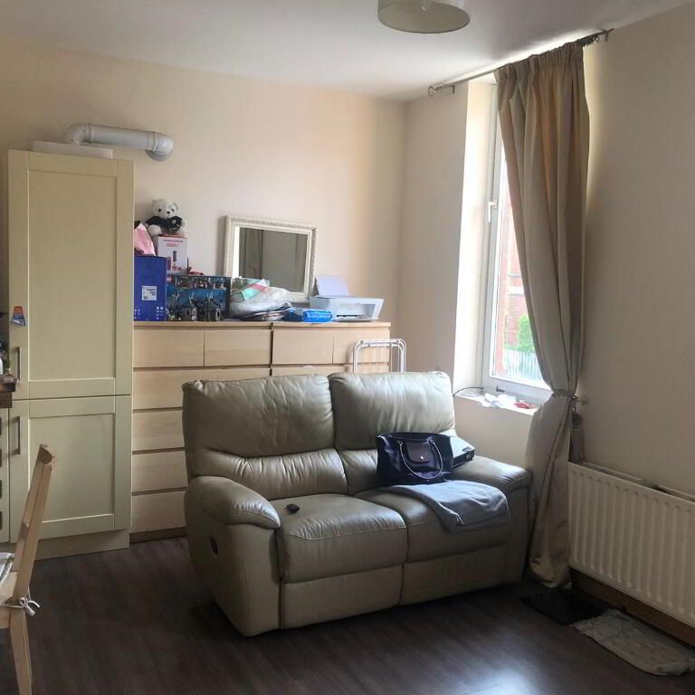 Unit 2, 1 Stranmillis Gardens, Belfast, BT9 5AS - Photo 1