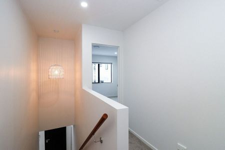 New Build - 4 Bedrooms, 3 Baths, 1 Car park - Photo 2