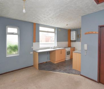 1 bed Flat for Rent - Photo 4