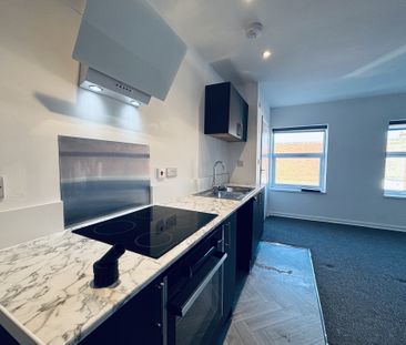 28 Victoria Street, BURTON-ON-TRENT - Photo 2