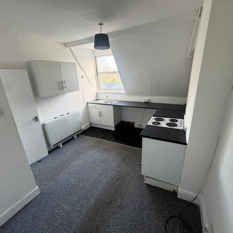 1 bedroom flat to rent - Photo 1