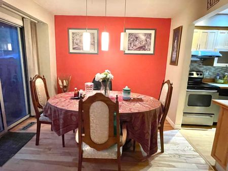 For Lease - 3025 Cedarglen Gate Unit# 29, Mississauga, Ontario - Photo 5