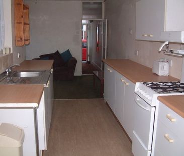 3 bed house - Photo 6