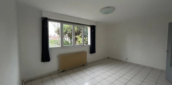 Appartement à louer 2 pièces 42.22m² - Photo 2