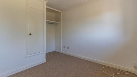 2 bedroom terraced house to rent - Photo 3