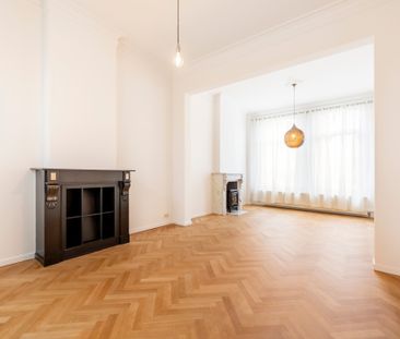 Charmant volledig opgefrist herenhuis te huur in het hart van Maria... - Photo 4