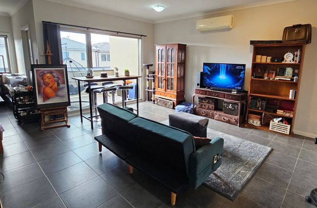 Craigieburn - Photo 1