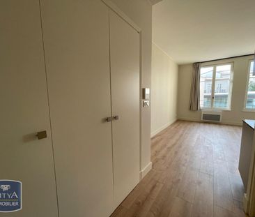 Location Appartement 1 pièce 27m² NARBONNE 11100 - Photo 5