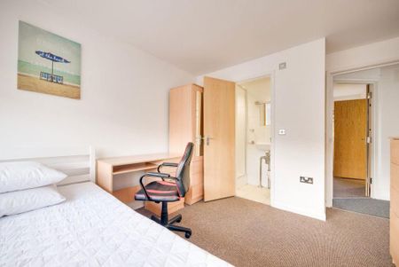 5 bedroom house to rent - Photo 3