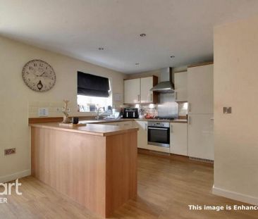 3 bedroom detached house to rent - Photo 6