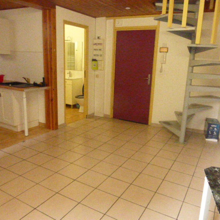 Location Appartement 2 pièces 51m² - Photo 1
